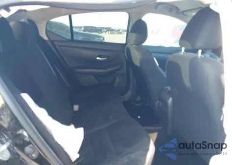 2021 Nissan Sentra S Xtronic Cvt z USA, uszkodzony, nr VIN 3N1AB8BV1MY226830